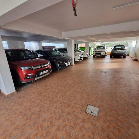 Hotel Plutus Residency Auroville Exterior foto